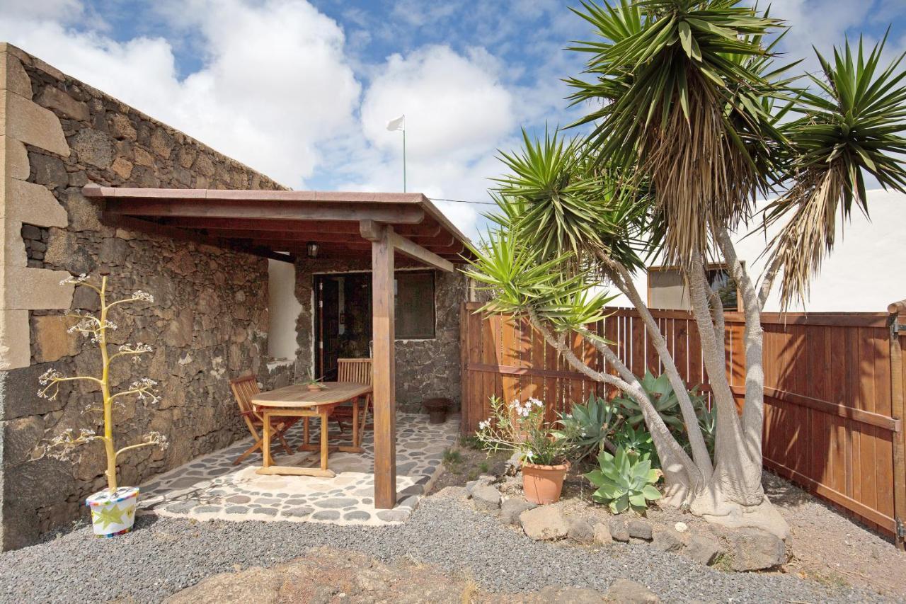 Yukalele Villa Lajares Exterior photo